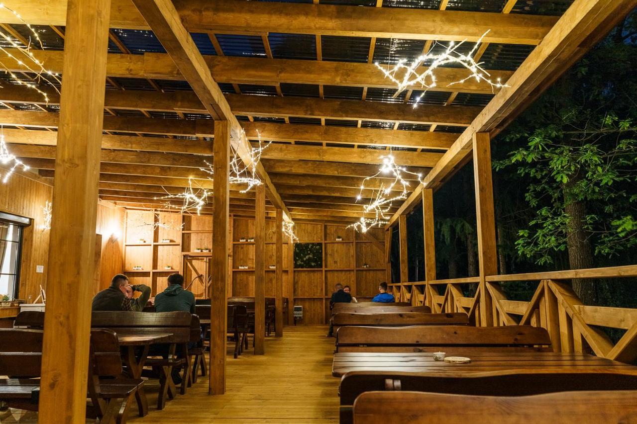 Zloty Jelen - Restauracja I Dom Goscinny Potok Zloty ภายนอก รูปภาพ