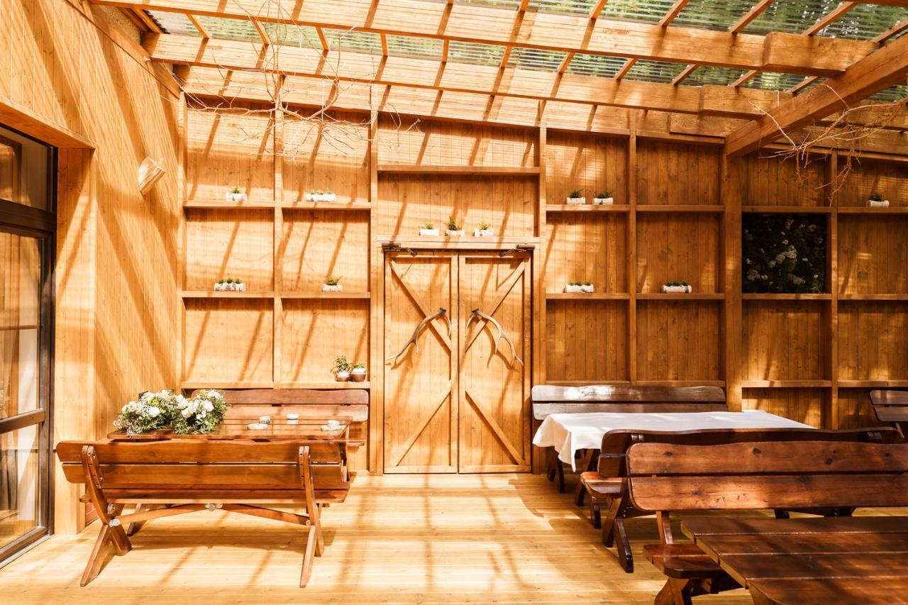 Zloty Jelen - Restauracja I Dom Goscinny Potok Zloty ภายนอก รูปภาพ